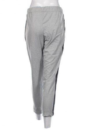 Damskie spodnie Pull&Bear, Rozmiar M, Kolor Szary, Cena 21,99 zł