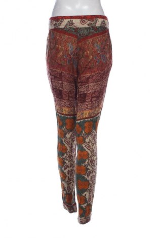 Damskie spodnie Pull&Bear, Rozmiar S, Kolor Kolorowy, Cena 57,99 zł