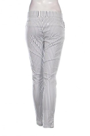 Pantaloni de femei Reserved, Mărime M, Culoare Multicolor, Preț 40,99 Lei