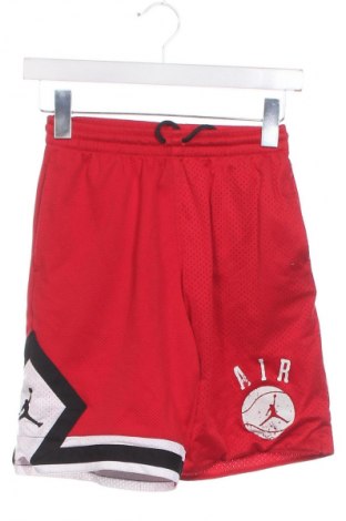 Kinder Shorts Air Jordan Nike, Größe 10-11y/ 146-152 cm, Farbe Rot, Preis 21,00 €