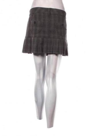 Rock Esprit, Größe L, Farbe Grau, Preis 6,99 €