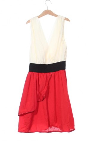 Kleid Unbranded, Größe M, Farbe Mehrfarbig, Preis 2,99 €