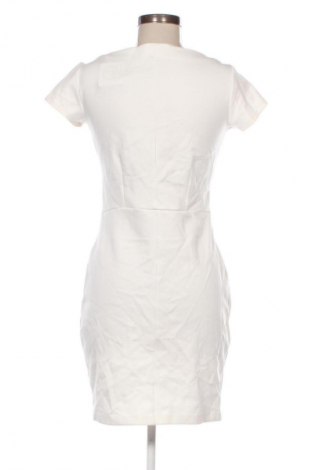 Rochie Unbranded, Mărime M, Culoare Alb, Preț 74,35 Lei