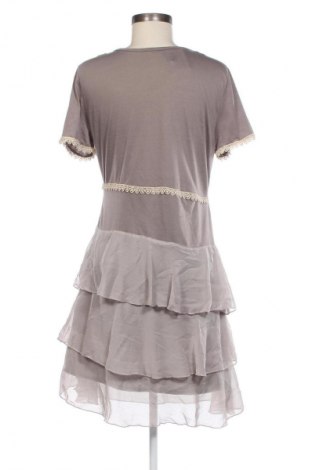 Kleid Unbranded, Größe M, Farbe Beige, Preis € 12,99
