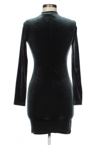 Kleid Bershka, Größe S, Farbe Grün, Preis € 4,99