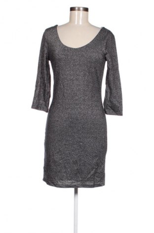 Kleid Body Flirt, Größe S, Farbe Silber, Preis 8,99 €