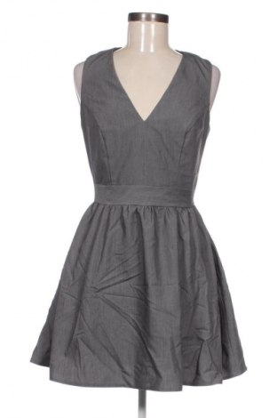 Kleid Dorothy Perkins, Größe M, Farbe Grau, Preis 18,99 €