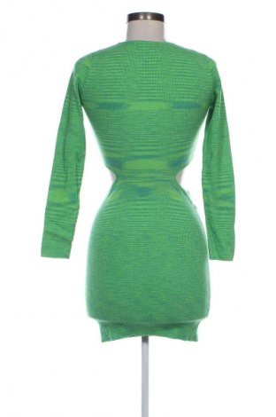 Kleid Fb Sister, Größe M, Farbe Grün, Preis 8,99 €