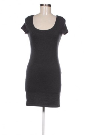 Kleid H&M, Größe S, Farbe Grau, Preis € 12,99