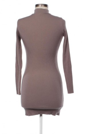 Šaty  H&M, Velikost S, Barva Béžová, Cena  69,00 Kč