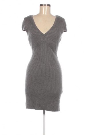 Rochie H&M, Mărime L, Culoare Gri, Preț 21,99 Lei