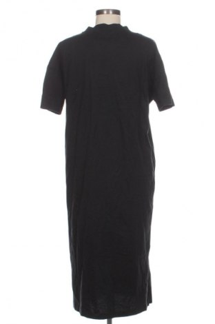 Rochie H&M, Mărime S, Culoare Negru, Preț 73,99 Lei