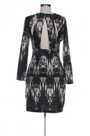 Šaty  H&M, Velikost L, Barva Vícebarevné, Cena  369,00 Kč