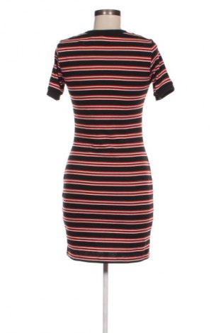 Рокля H&M Divided, Размер M, Цвят Многоцветен, Цена 6,99 лв.