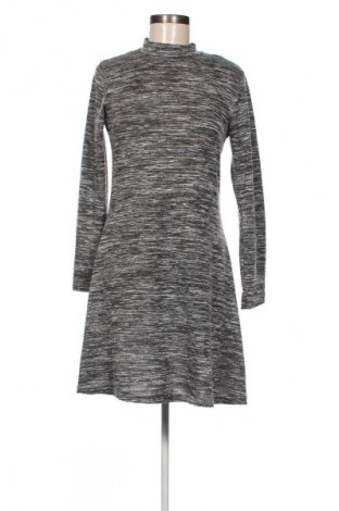 Kleid Janina, Größe M, Farbe Mehrfarbig, Preis € 8,99