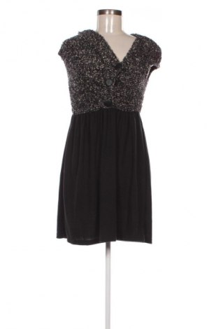 Kleid Last Girl, Größe M, Farbe Schwarz, Preis 2,99 €