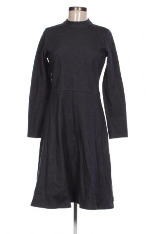 Kleid Opus, Größe M, Farbe Blau, Preis € 18,99