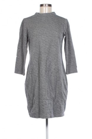 Kleid Opus, Größe M, Farbe Grau, Preis € 38,99