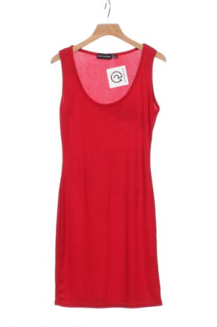 Kleid Pretty Little Thing, Größe XS, Farbe Rot, Preis € 9,99