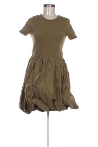 Ruha Primark, Méret M, Szín Zöld, Ár 7 879 Ft