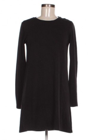 Φόρεμα Pull&Bear, Μέγεθος M, Χρώμα Μαύρο, Τιμή 2,99 €