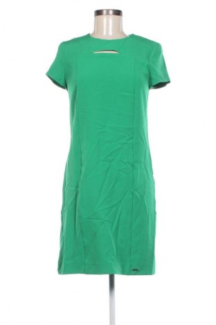 Kleid Quiosque, Größe S, Farbe Grün, Preis 20,99 €