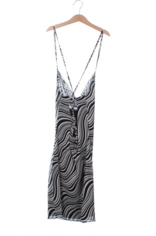 Kleid Review, Größe XS, Farbe Schwarz, Preis € 25,99