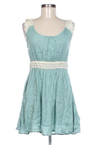 Kleid Review, Größe S, Farbe Grün, Preis € 7,99