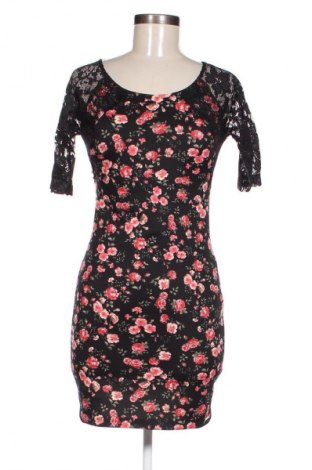 Rochie Rinascimento, Mărime S, Culoare Multicolor, Preț 117,99 Lei