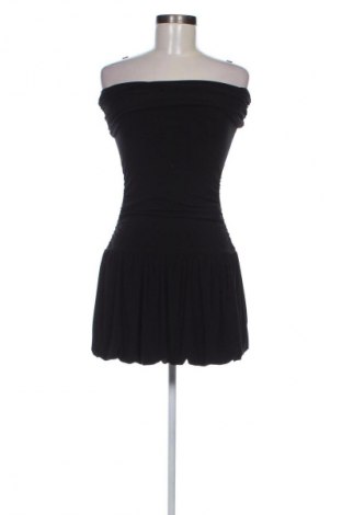 Kleid Stradivarius, Größe S, Farbe Schwarz, Preis € 15,99