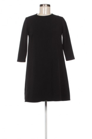 Kleid Stradivarius, Größe S, Farbe Schwarz, Preis € 10,99