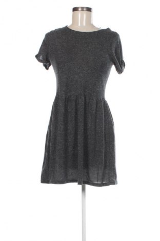 Kleid Topshop, Größe S, Farbe Grau, Preis 13,99 €