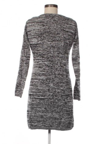 Kleid VILA, Größe M, Farbe Grau, Preis 11,99 €