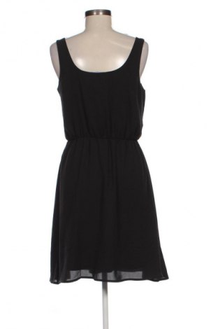 Φόρεμα Vero Moda, Μέγεθος M, Χρώμα Μαύρο, Τιμή 32,00 €