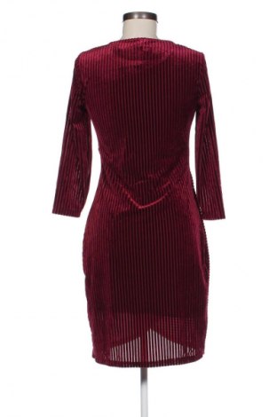 Šaty  Vero Moda, Velikost S, Barva Červená, Cena  59,00 Kč