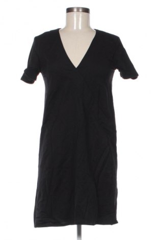 Rochie Zara, Mărime S, Culoare Negru, Preț 66,99 Lei