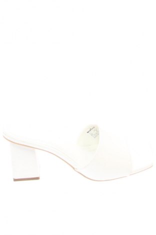 Чехли Amisu, Размер 40, Цвят Бял, Цена 26,09 €