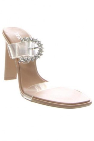 Чехли Zara, Размер 36, Цвят Бял, Цена 37,40 €