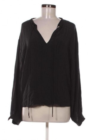 Bluzka damska Alviero Martini, Rozmiar L, Kolor Czarny, Cena 75,99 zł