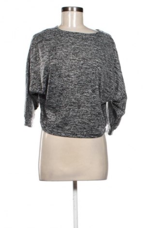 Дамска блуза Avon, Размер S, Цвят Многоцветен, Цена 4,60 €