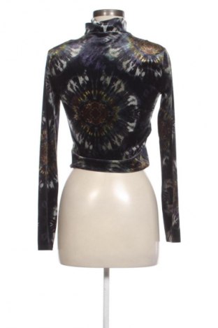 Női blúz BDG, Méret M, Szín Sokszínű, Ár 3 729 Ft