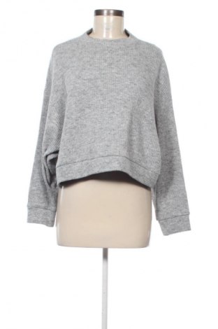 Bluză de femei Bershka, Mărime S, Culoare Gri, Preț 23,99 Lei