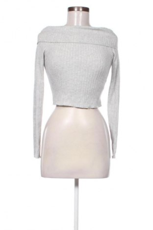 Bluză de femei Bershka, Mărime M, Culoare Gri, Preț 25,99 Lei