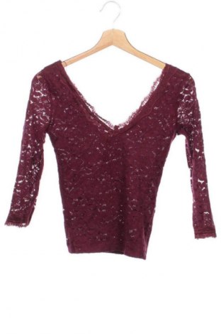 Bluză de femei Bershka, Mărime M, Culoare Roșu, Preț 52,13 Lei