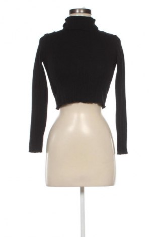 Dámská halenka Bershka, Velikost XS, Barva Černá, Cena  283,00 Kč