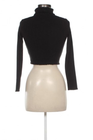 Dámská halenka Bershka, Velikost XS, Barva Černá, Cena  283,00 Kč