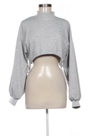 Damen Shirt Bershka, Größe XS, Farbe Grau, Preis 10,00 €