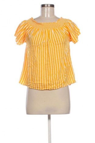 Дамска блуза Blend She, Размер S, Цвят Многоцветен, Цена 7,15 €