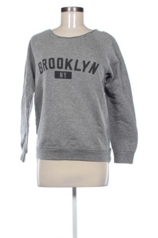 Γυναικεία μπλούζα Brooklyn, Μέγεθος M, Χρώμα Γκρί, Τιμή 20,00 €