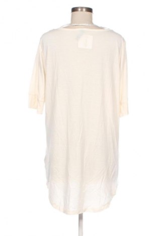 Γυναικεία μπλούζα Colours, Μέγεθος 3XL, Χρώμα Λευκό, Τιμή 5,99 €